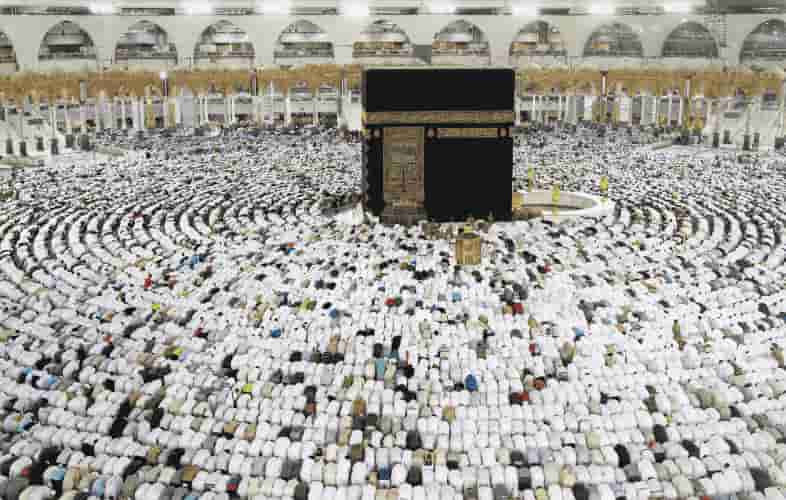 Premium Umrah Package (7 Nights)